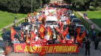 Lavoratori minacciati dai capi per non farli partecipare allo sciopero. A denunciarlo è Paolo Ferrero, segretario del Prc che oggi, giorno dello sciopero generale è a Pomigliano con la Fiom. […]