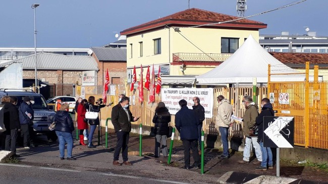 Presidio 7 dicembre 2020 lavoratori Busitalia Padova per la sicurezza 